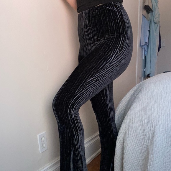 Urban Outfitters Velvet Flared Pants - Picture 2 of 3